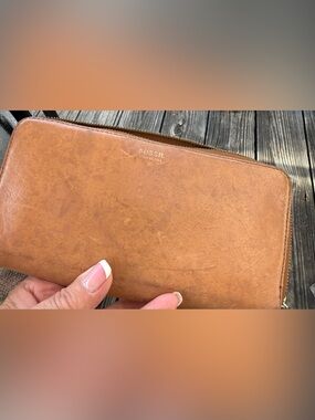 Fossil Leather Wristlet Clutch in Warm Brown